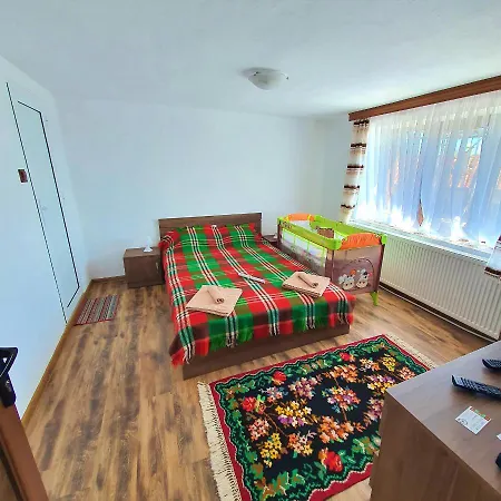 بيت ضيافة песента на колелетата - زيرافنا