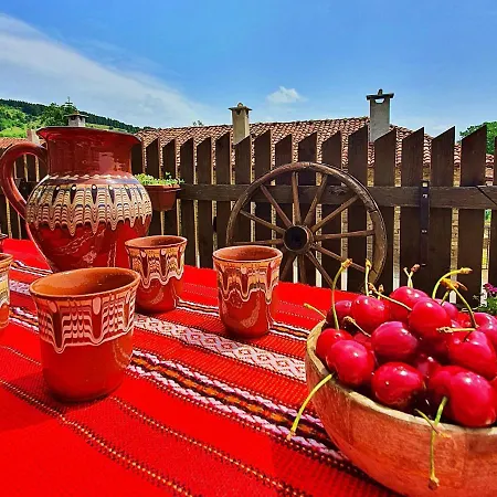 песента на колелетата - *