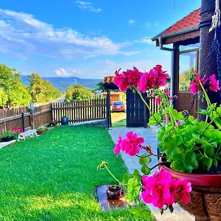 песента на колелетата - Guest house Zheravna